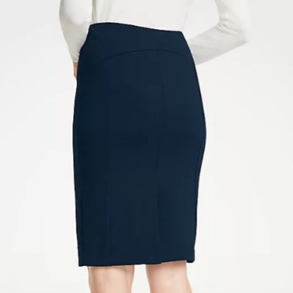 Ann Taylor Ponte Pencil Skirt in Atlantic Navy Size 14 - Picture 2 of 14